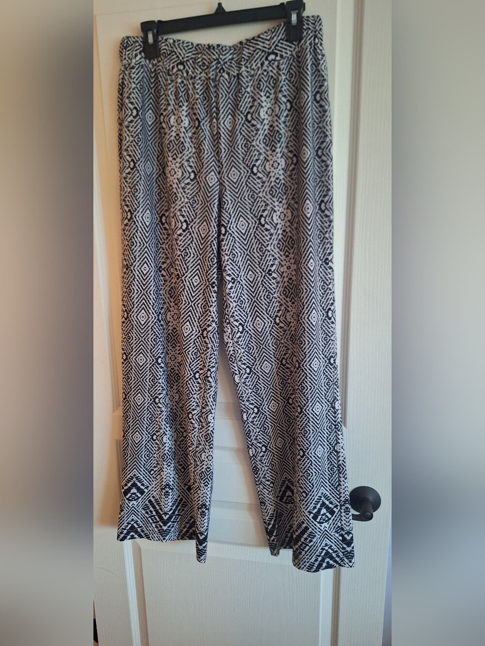 Studio Works Black & White Geometric Wide-Leg Pants
